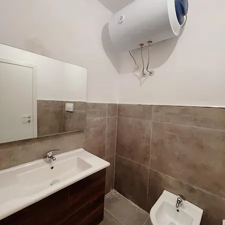 Lovely 2 Golem, Durres * Golem (Tirana)