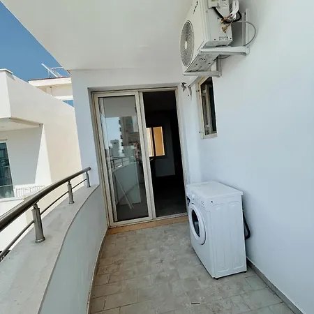 Lovely 2 Golem, Durres Apartment *